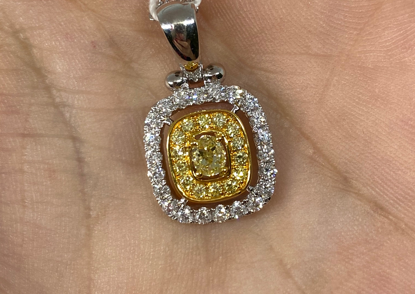 Yellow Diamond Pendant P11819