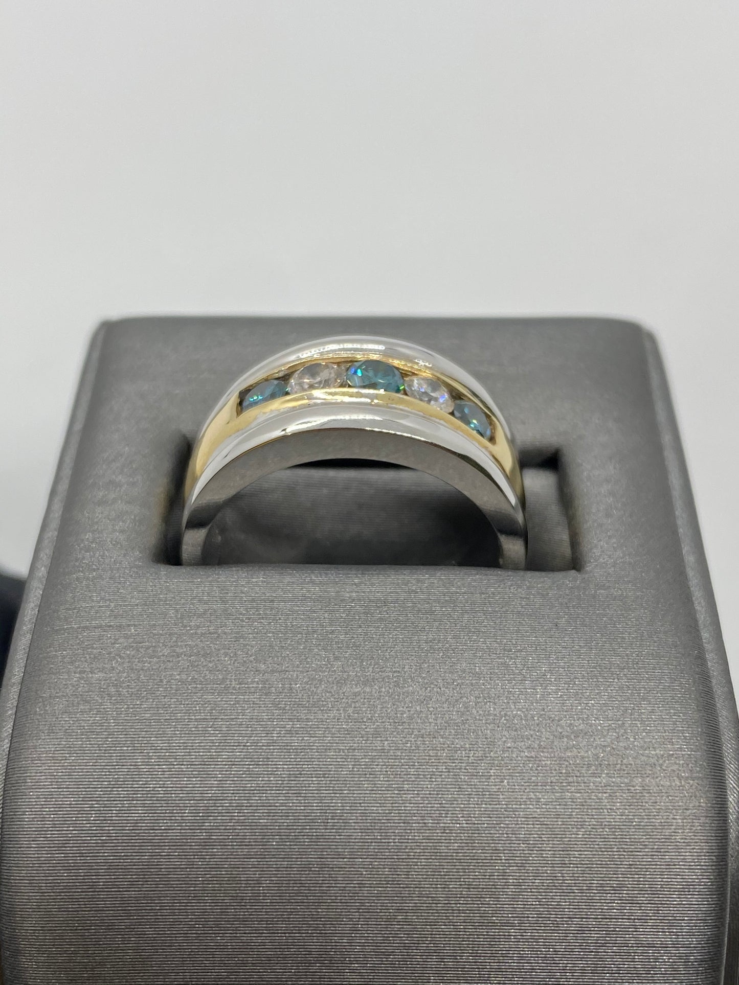 Men's Blue Diamond Ring R23370