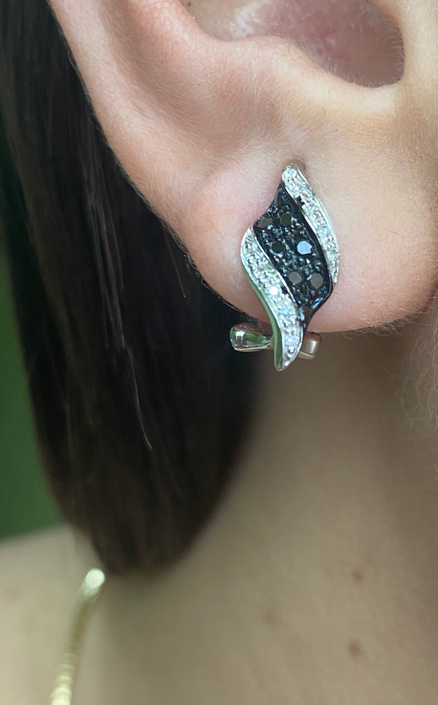 Black Diamond Earring E11998