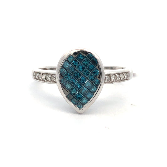 Blue Diamond Ring R05609