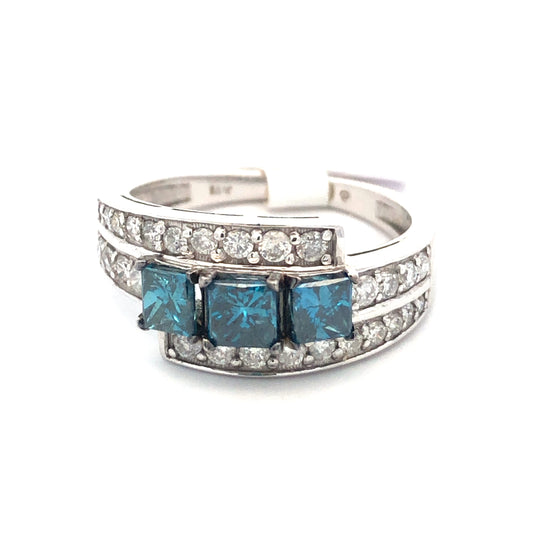 Blue Diamond Ring R07953