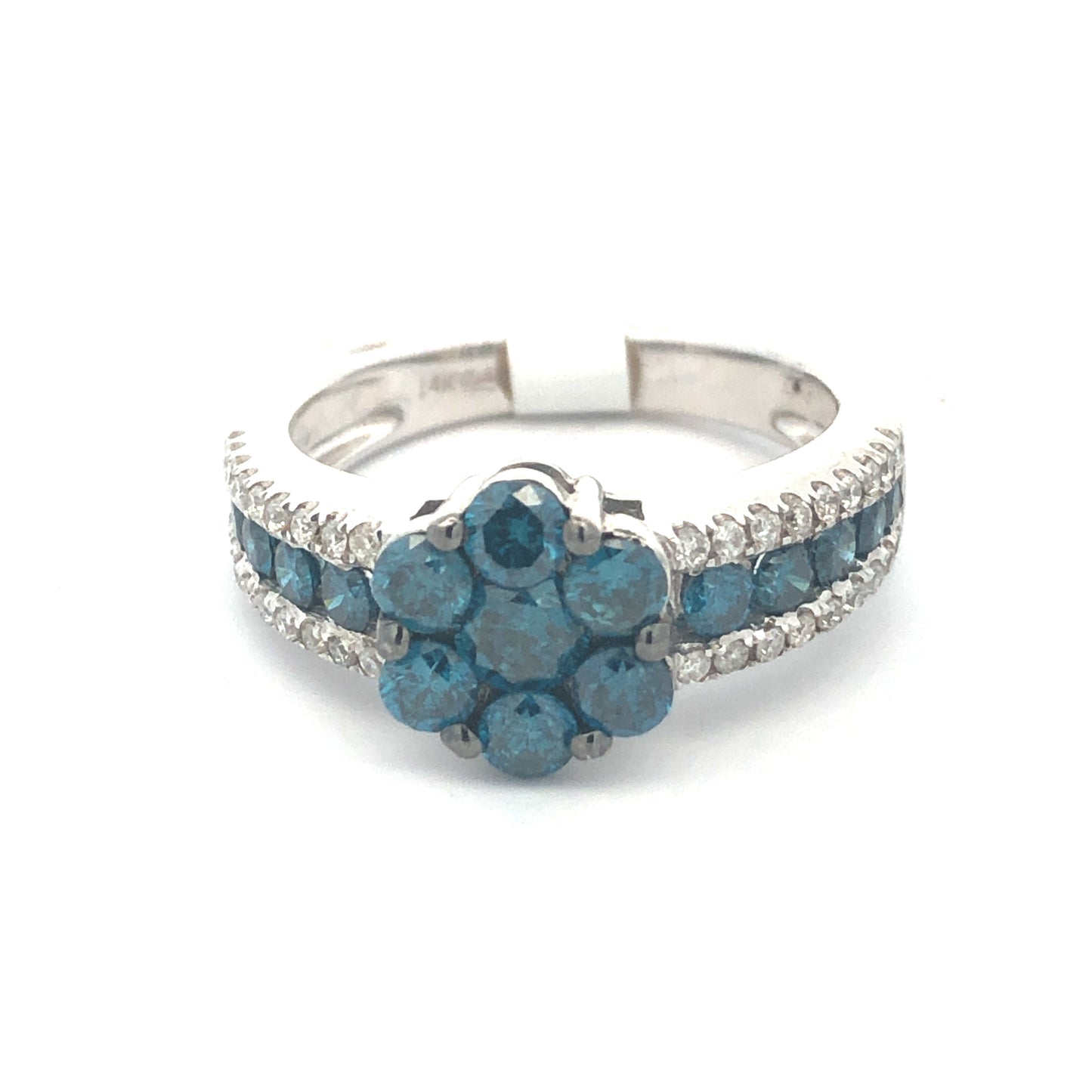Blue DIamomd Ring R11024