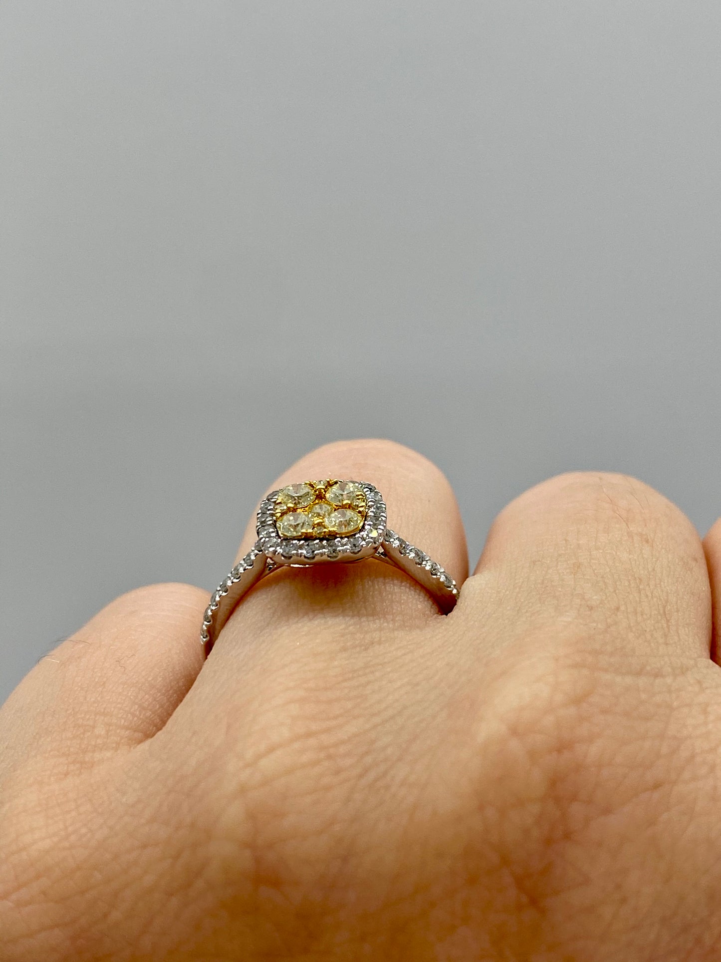Yellow Diamond Ring R15389