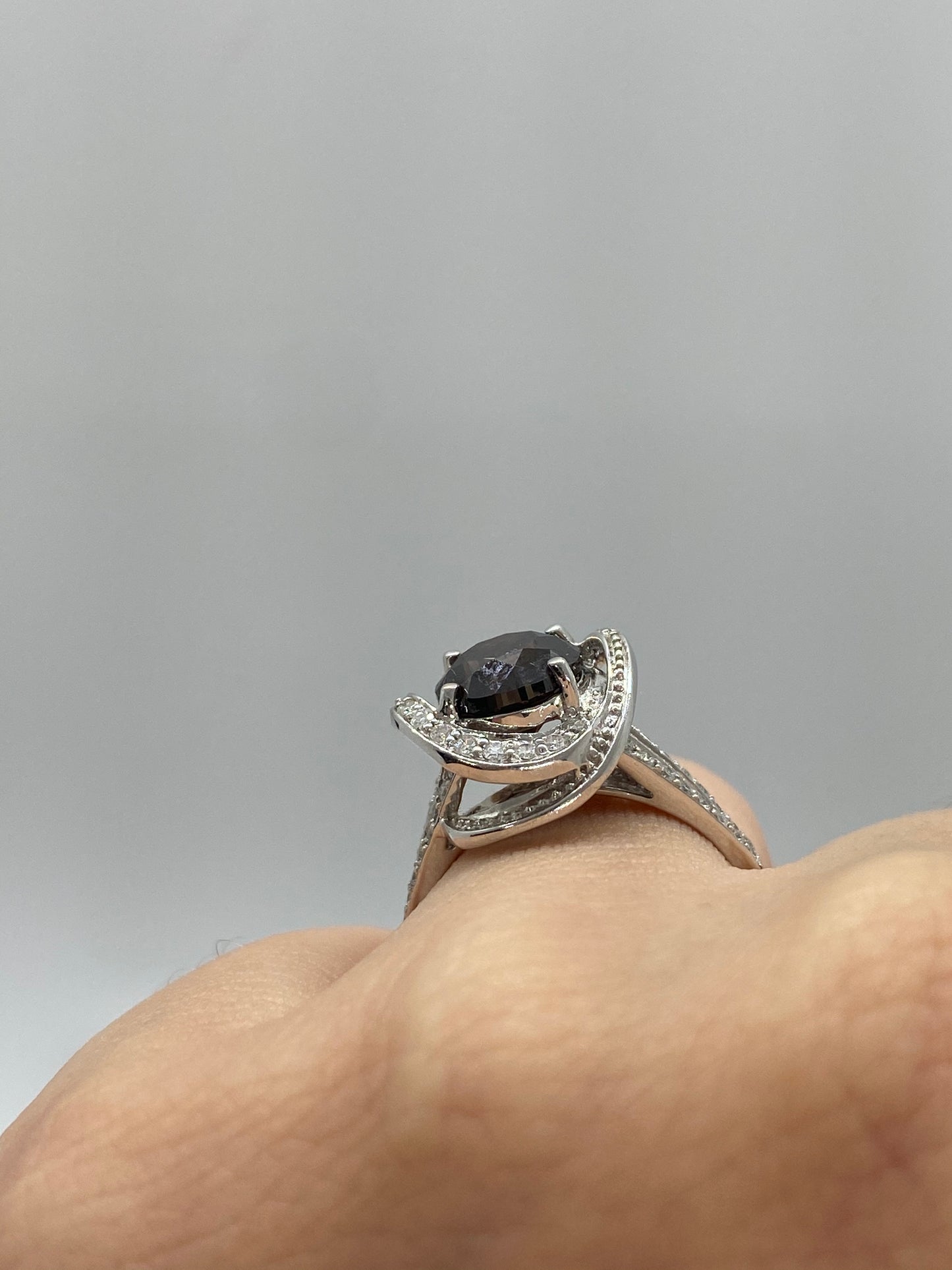 Chocolate Diamond Ring R16578