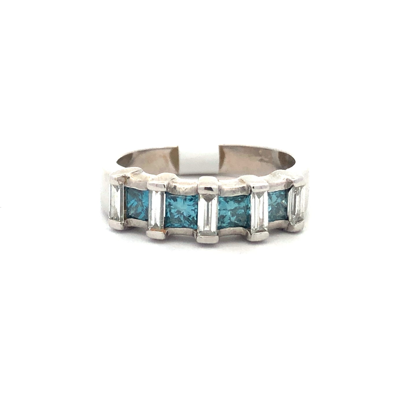 Blue Diamond Ring R17251