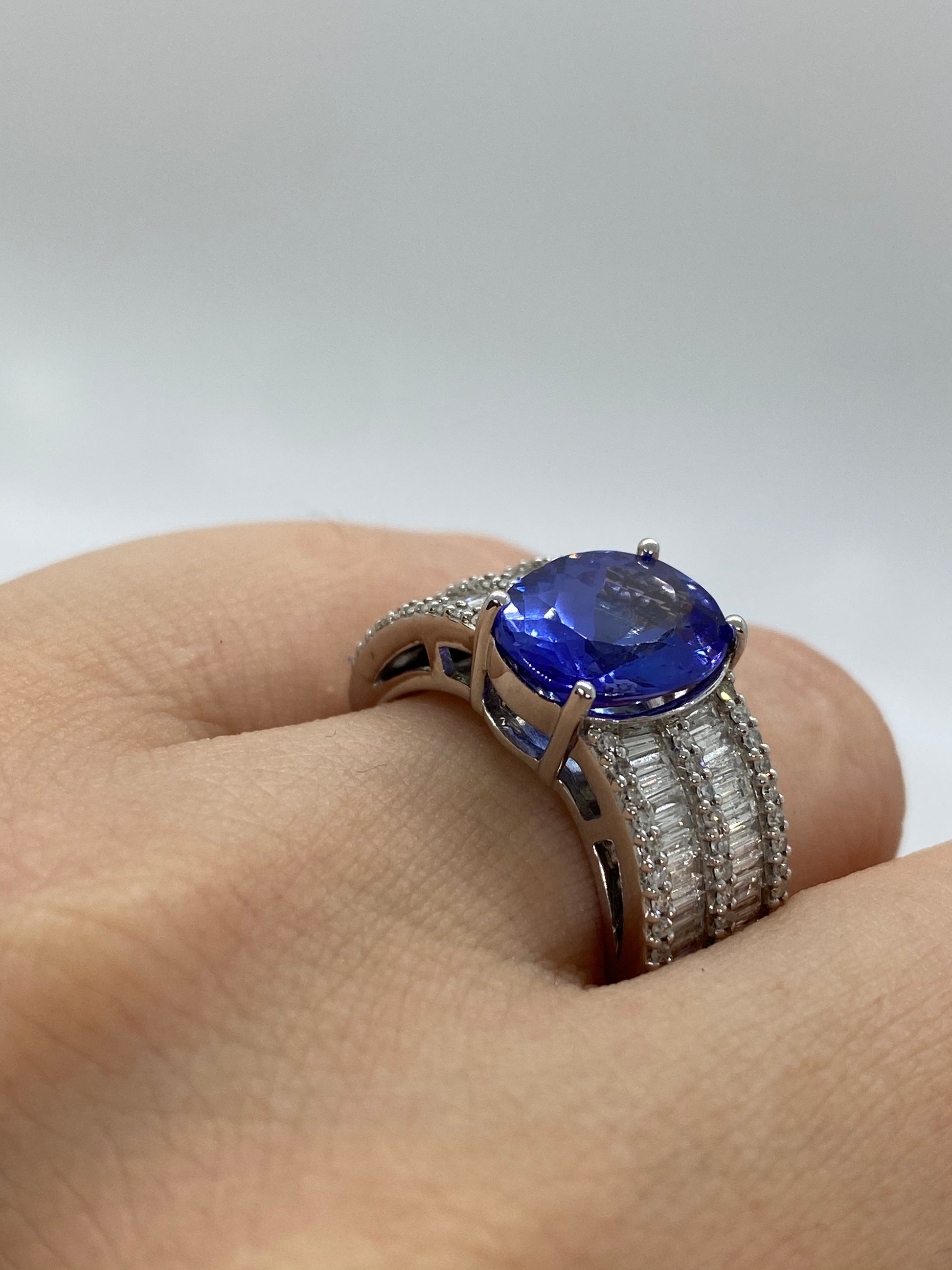 Tanzanite Ring R19144 - Royal Gems and Jewelry
