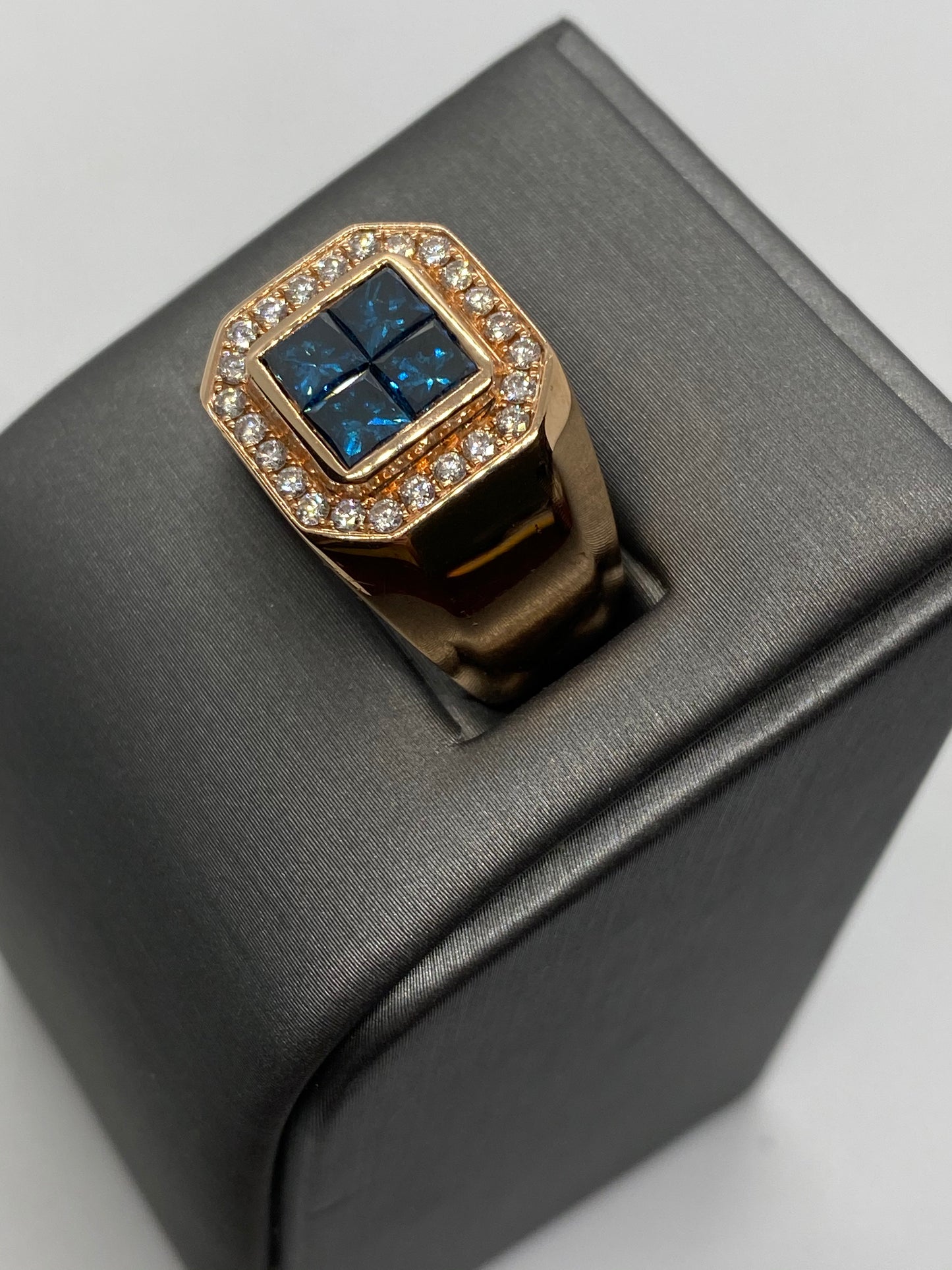 Men's Blue Diamond Ring R20050