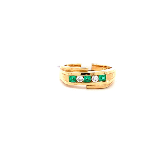 Emerald Ring R20838