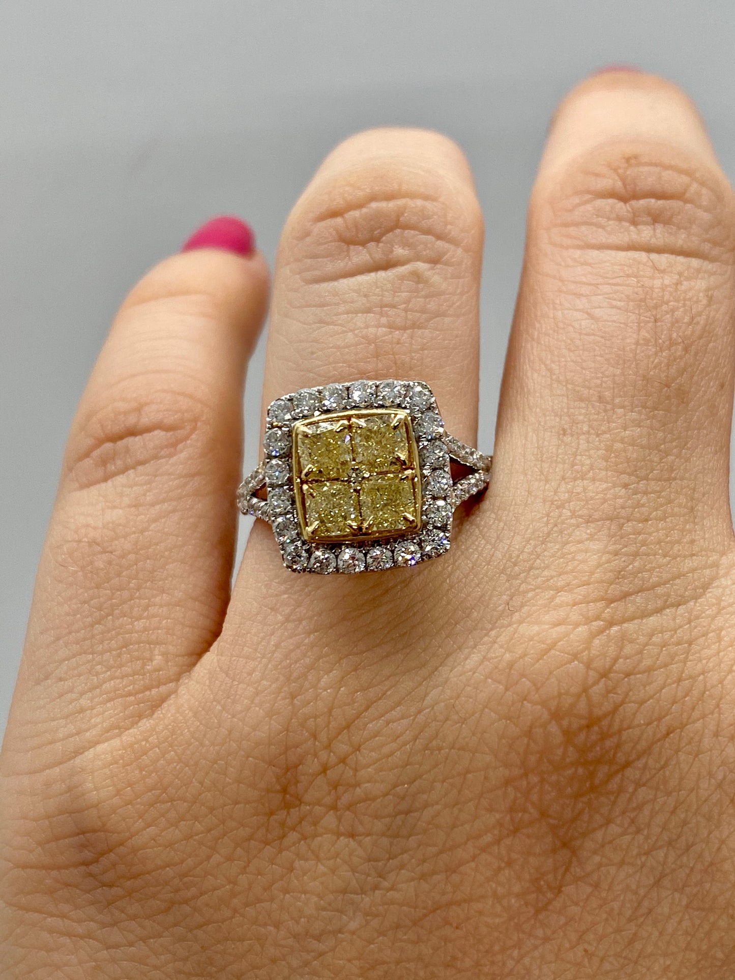 Yellow Diamond Ring R22454