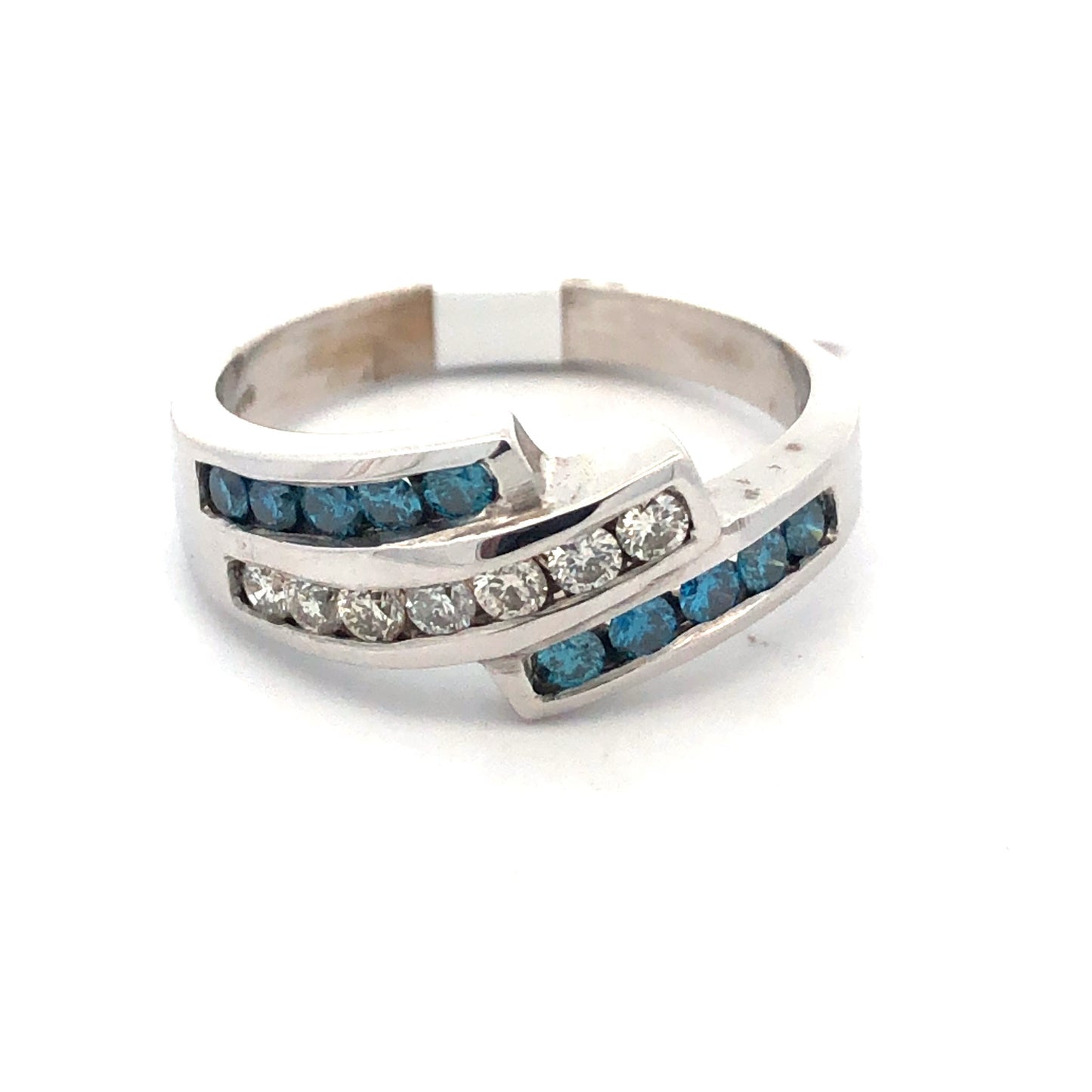 Blue Diamond Ring R23349