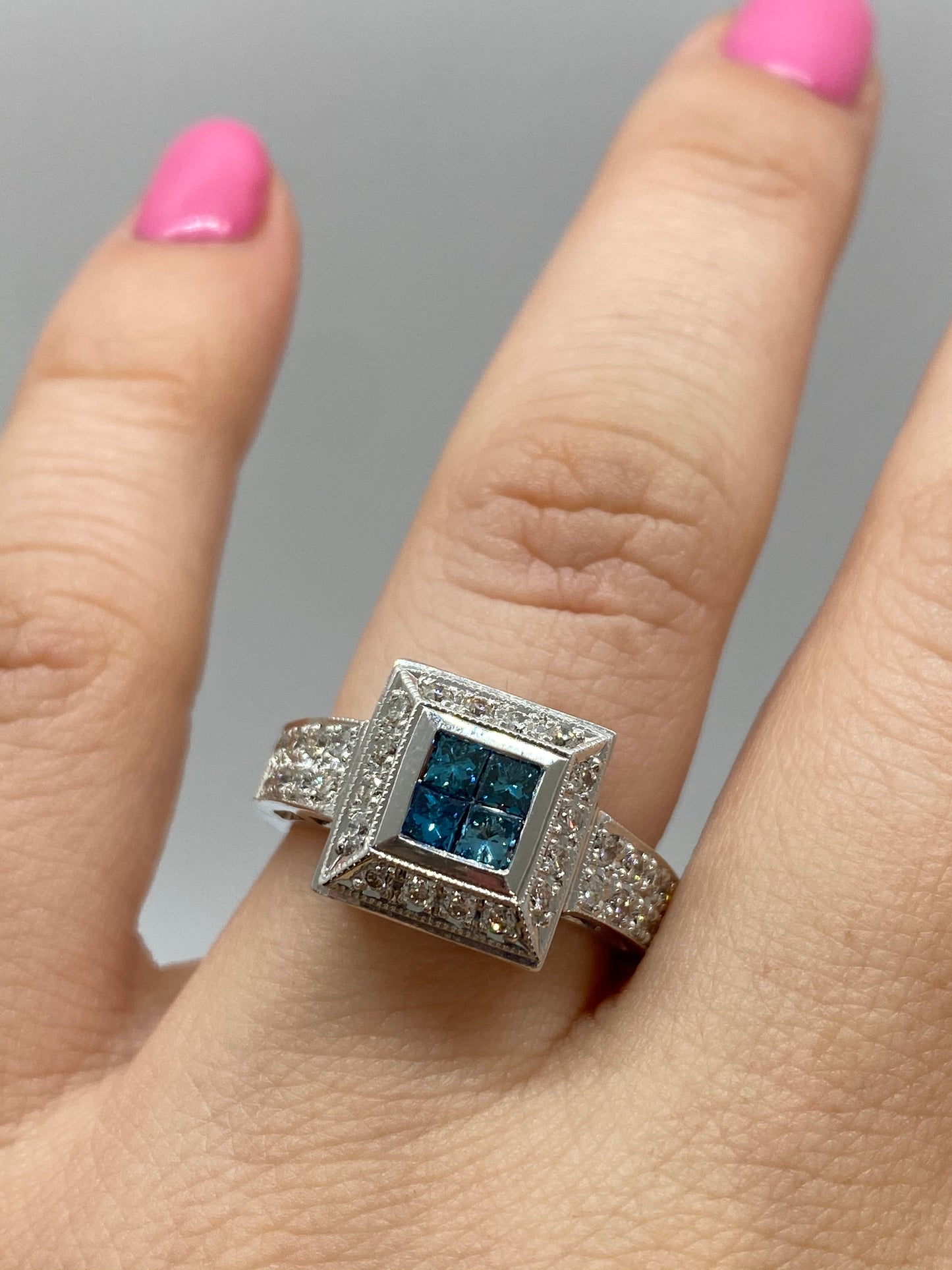 Blue Diamond Ring R23359