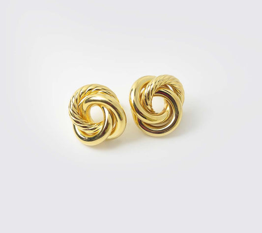 Gold Earring E13832